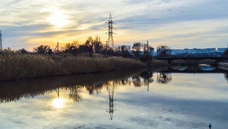 Хуманитарни коридори са отворени в два украински града