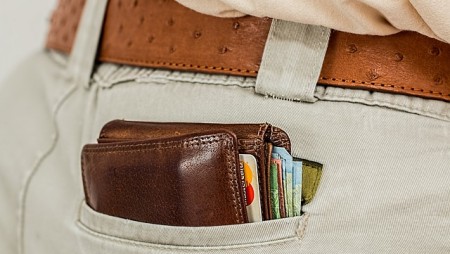 Разкриха кражба на портфейл в Провадия
