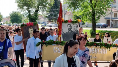 В знак на признателност отдадоха почит към светите братя Кирил и Методий в Девня