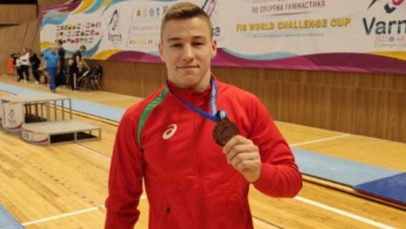 Теодор Трифонов спечели бронзов медал от Световната купа по спортна гимнастика във Варна
