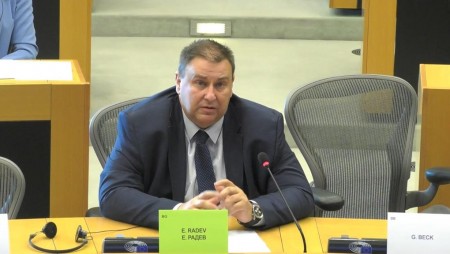 Емил Радев подкрепи присъединяването на ЕС към Конвенцията за признаване и изпълнение на съдебни решения на трети държави