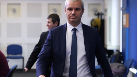 Костадин Костадинов: Този парламент донесе срам и позор на българската демокрация