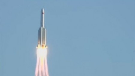 Отломки от китайска ракета паднаха на Земята