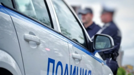 Среднощен екшън край Бургас. Пострадали са двама полицаи