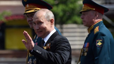 Владимир Путин съобщи, че руските военноморски сили скоро ще получат нови хиперзвукови ракети