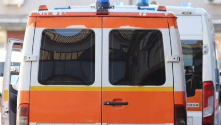 Колоездач се блъсна в дърво и загина на място в Банско
