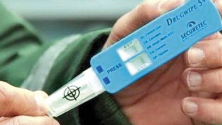 Хванаха в Дългопол 19-годишен, седнал зад волана след употреба на наркотични вещества