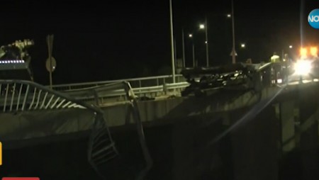 Почина шофьорът на падналия от мост автовоз