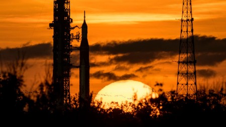 НАСА с нов опит да изстреля ракетата 