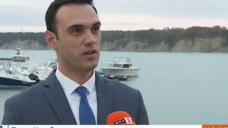 Новият рибарски порт в Бяла ще поема над 350 малки плавателни съда