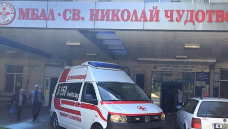 Мъж от Варна е в кома след побой пред дискотека в Лом