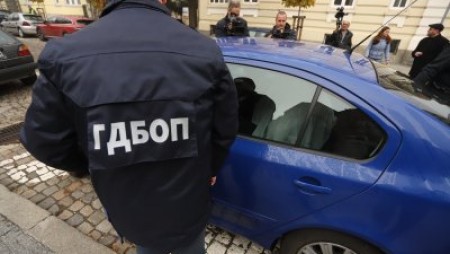 Мъже от Девня и Варна са сред 13-те задържани в няколко града за разпространение на детска порнография