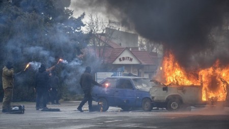 Подложиха Херсон на масиран обстрел, има загинал и ранени