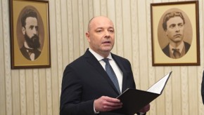 Кои са приоритетите на проектокабинета на Габровски