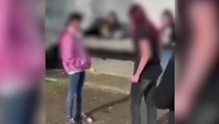 Момичета нанесоха побой над своя съученичка
