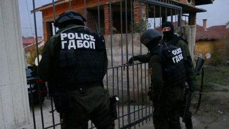 Започна мащабна операция на ГДБОП във Видин срещу лихварска група