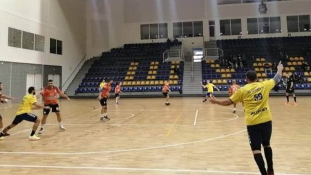 Отиде си и Вахтанг Кикабидзе