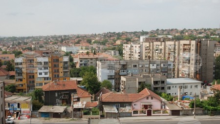 Живеещи в блок в Лом са били евакуирани заради открити ръчни гранати