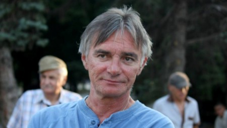 Вълшебният разказвач Людмил Станев издаде нова книга