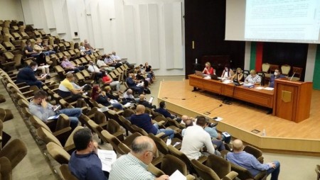 Общинският съвет във Варна се събира на извънредно заседание