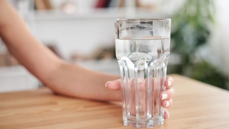 Мразовитото време остави 10 000 японски домакинства без вода