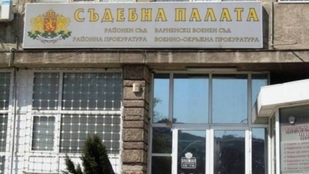 21-годишен‭ ‬бе осъден за грабеж‭ ‬над ученик