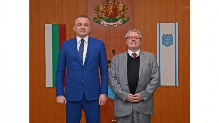 Кметът на Варна се срещна с френския посланик