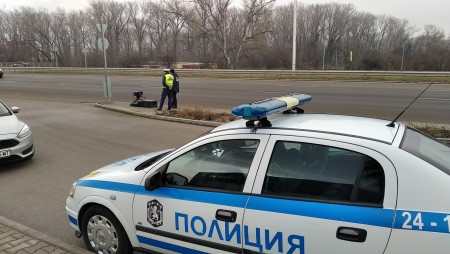 Бутнаха зад решетките петима пияни шофьори
