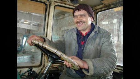 Във Вълчи дол преследваха пиян тракторист