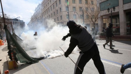 Шефът на полицията в Гърция е уволнен