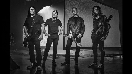Metallica са купили завод за производство на грамофонни плочи