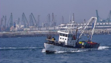 ЕС въвежда проследяване на риболовните кораби