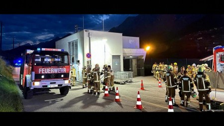Пожар в тунел в Австрия наложи евакуация на стотици пътници от нощен влак