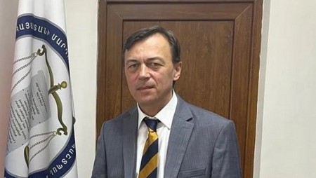 Посланикът на Украйна в Армения се е удавил
