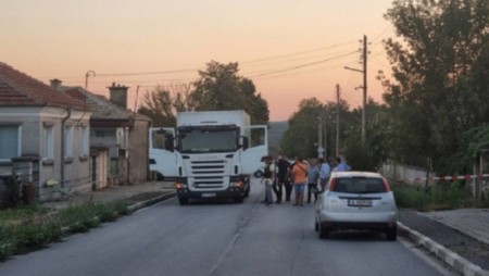 Дядото на прегазеното дете е с обвинение за убийството на шофьора от Аксаково