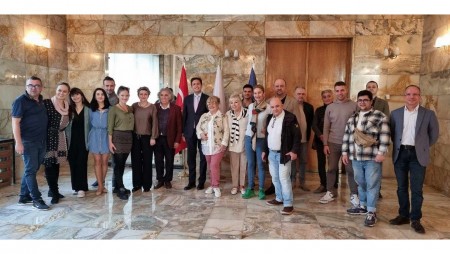 Блестящо представяне на варненския Куклен театър в Турция