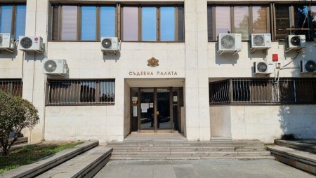 10 години затвор за децата, убили мъж заради шише ракия в Гъмзово