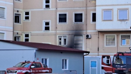 Трима души са загинали при пожар в болница в Рим