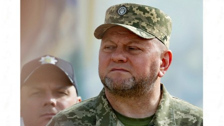 Намериха „бръмбар“ в бъдещия кабинет на украинския главнокомандващ