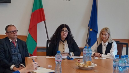 Областният управител на Варна ще гостува на кметовете на общините
