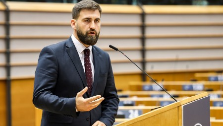 Евродепутати питат Комисията за отпадане на контрола на пристанищата по Дунав