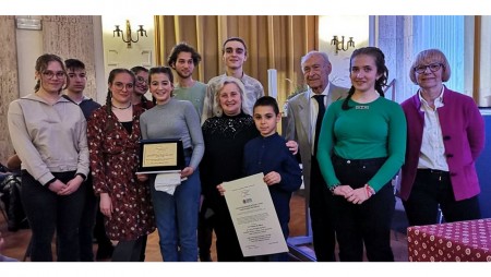 Литераторите на ОДК със Специална награда