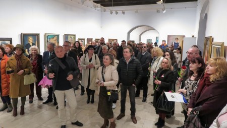 На 8 март галерия‭ „‬Борис Георгиев‭“ представи изложбата „Тя“