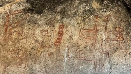 В пещера в Патагония се натъкнаха на уникални рисунки