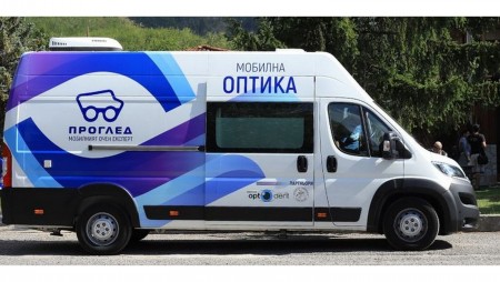 В Бяла идва мобилен кабинет за очен преглед