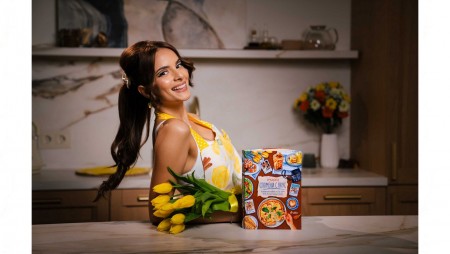 Обичаната влогърка Изабел споделя любимите си „Спомени с вкус“ в нов кулинарен дневник