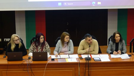 Назначават 14 служители в Многофункционалния спортен комплекс „Вл. Варненчик“?