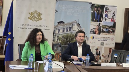 Министърът на туризма и областният управител провериха готовността на институциите, които контролират туристическата дейност и услуги