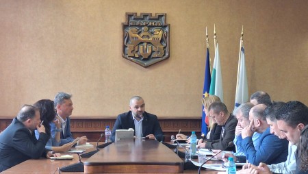 Започва рехабилитацията на пътните настилки в центъра на Варна