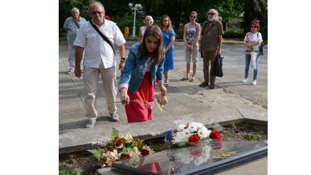 Варна отбелязва 48 години от потушаването на пожара на танкера „Ерма“